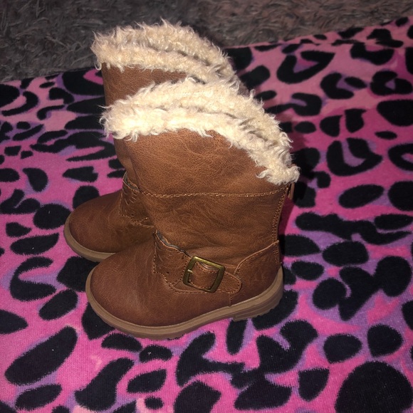 Tall tan boots - Picture 2 of 4